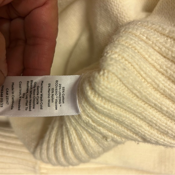 Talbots Sweater - Picture 6 of 6